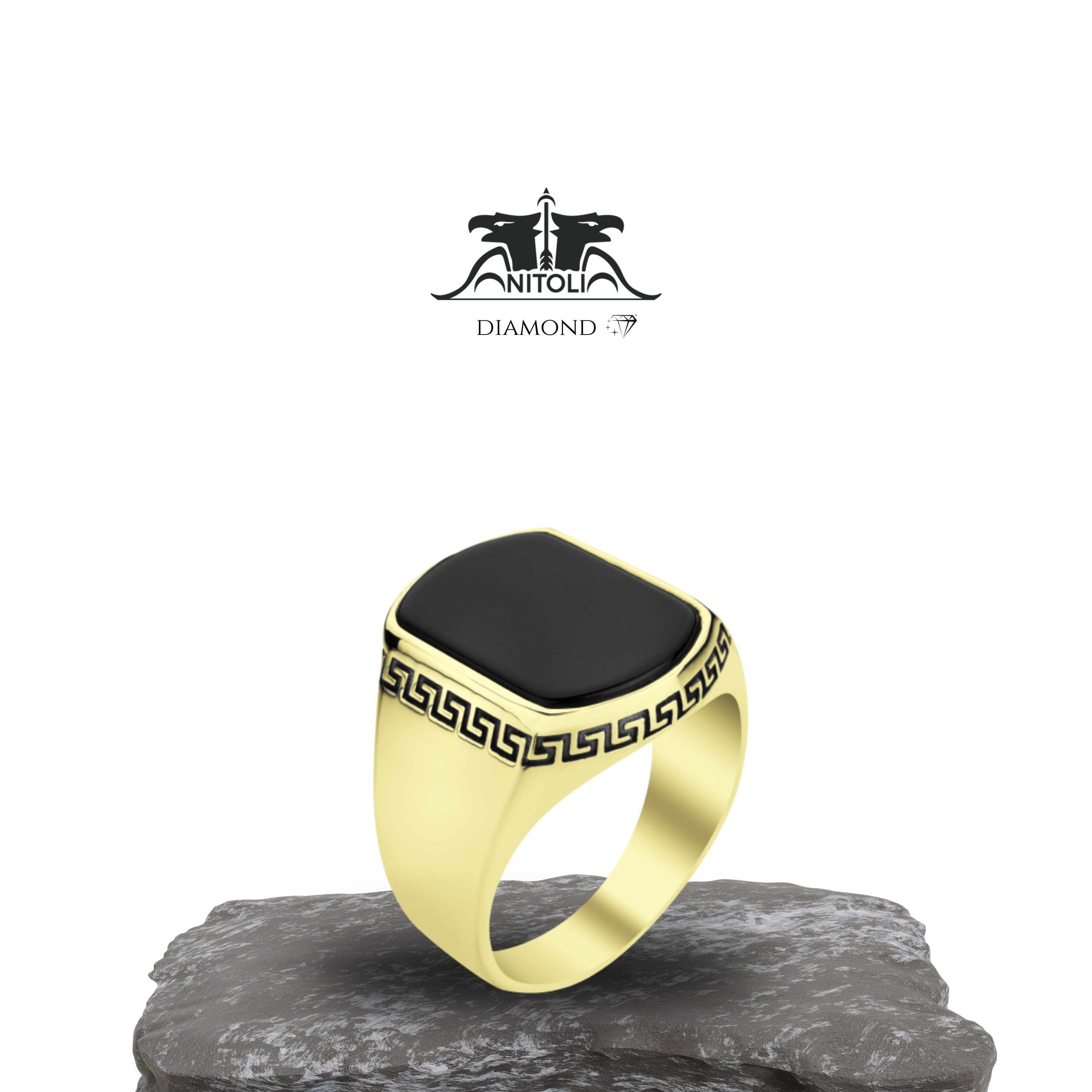 Siyah Oniks Taşlı Altın Yüzük