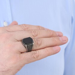 B Series Point Patterned Mens Ring Black Onyx Stone - 4