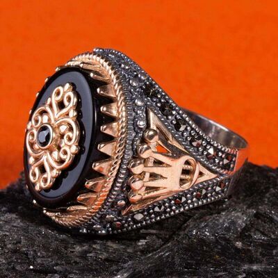 Crown of King Patterned Black Onyx Stone Silver Men's Ring - 5