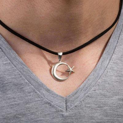 Plain Crescent Star Shaped Mens Necklace - 3