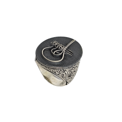 Silver Inlaid Mens Ring with Red Zircon Stonework - 4