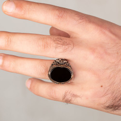 Silver Letter V Mens Ring with Plain Black Onyx Stone - 3