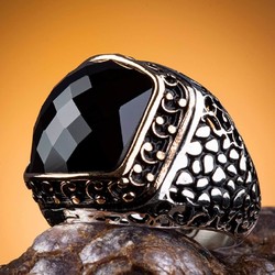 Sterling Silver Ornamented Mens Ring with Black Zircon Stone - 5
